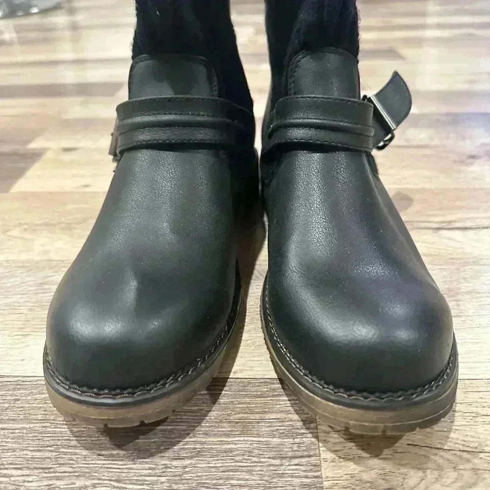 NWOT Chinese Laundry
Dirty Laundry By Chinese Laundry Women's Roger That Boot - Picture 6 of 11